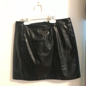 lulus leather skirt